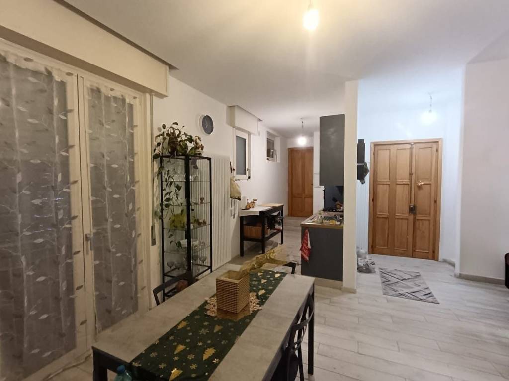 Appartamento a Rocchetta tanaro in Piazza Antonio Piacentino - Foto 5