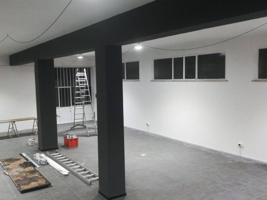 Immobile a Ancona in Via dell'Industria - Foto 2