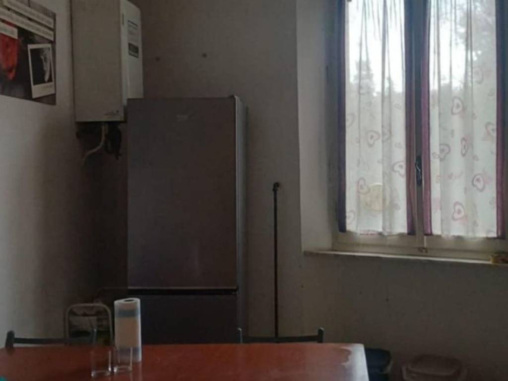 Appartamento a Pisa in Via Massimo d'Azeglio - Foto 2