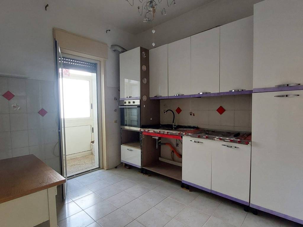 Appartamento a Catania in Via Ammiraglio Caracciolo - Foto 3
