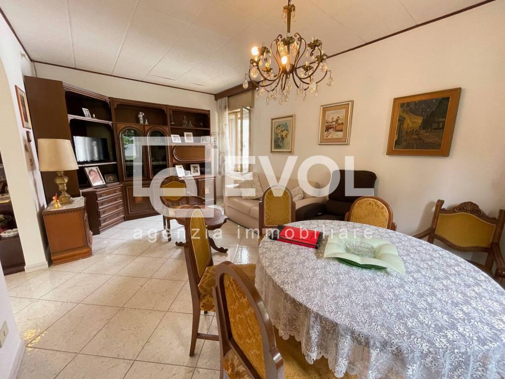 Appartamento a Lignano sabbiadoro in Via Tarvisio, 98 - Foto 2