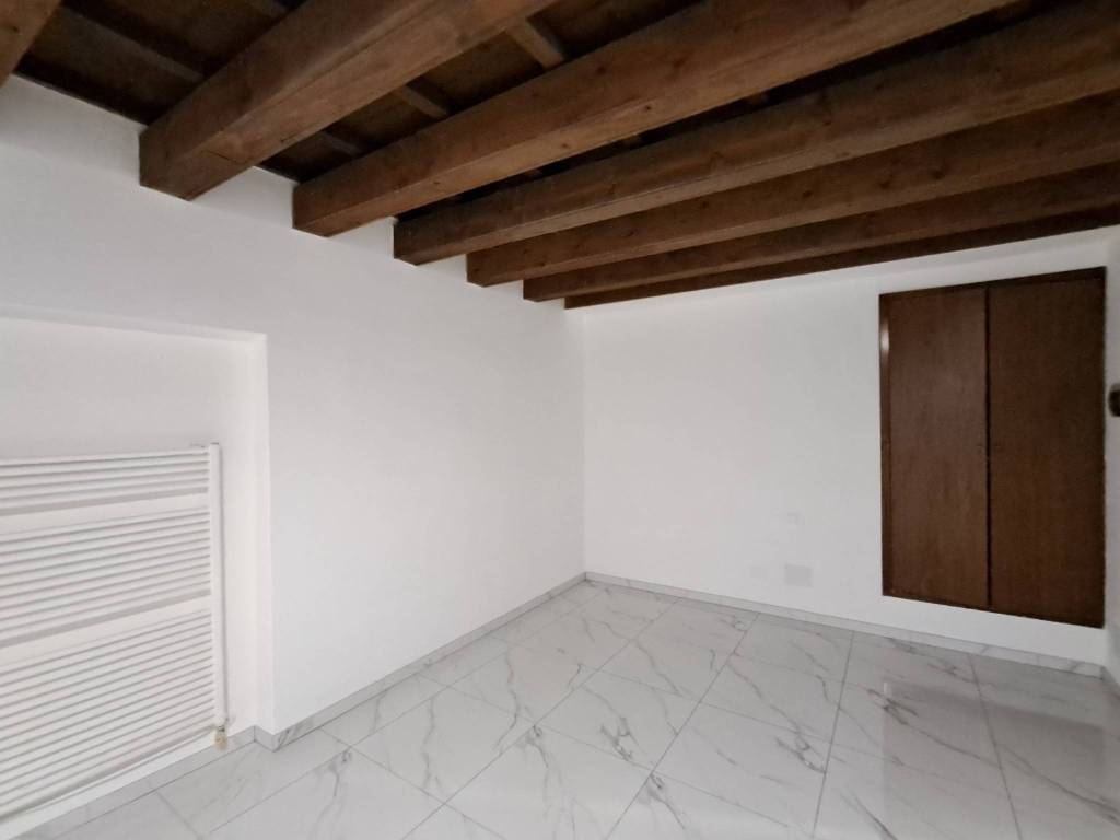 Appartamento a Ferrara in Via Carri - Foto 3