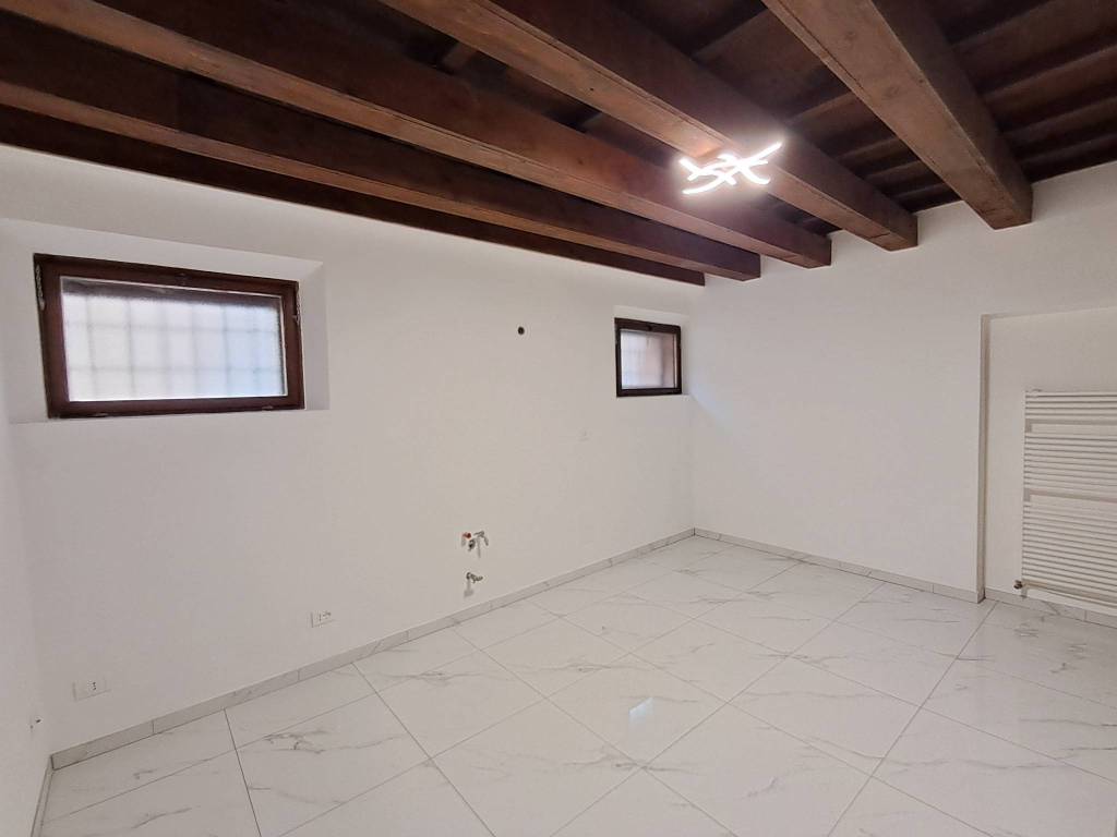 Appartamento a Ferrara in Via Carri - Foto 5