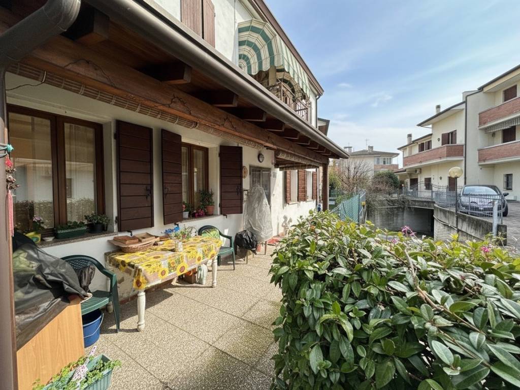 Villetta a schiera a Albignasego in Via Galileo Galilei - Foto 3
