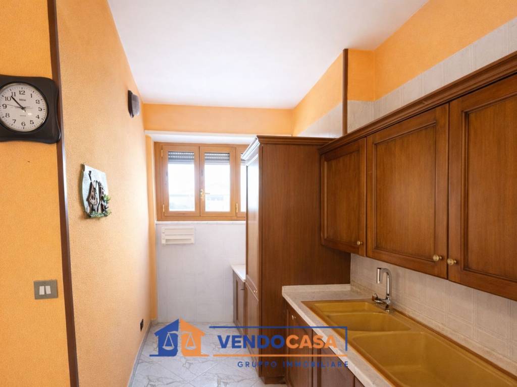 Appartamento a Rivoli in Via Assisi, 9 - Foto 2