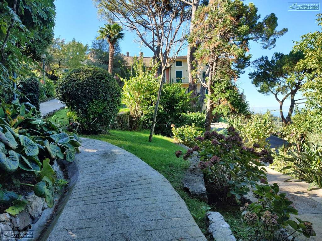 Appartamento a Camogli in Via Enrico Figari - Foto 2