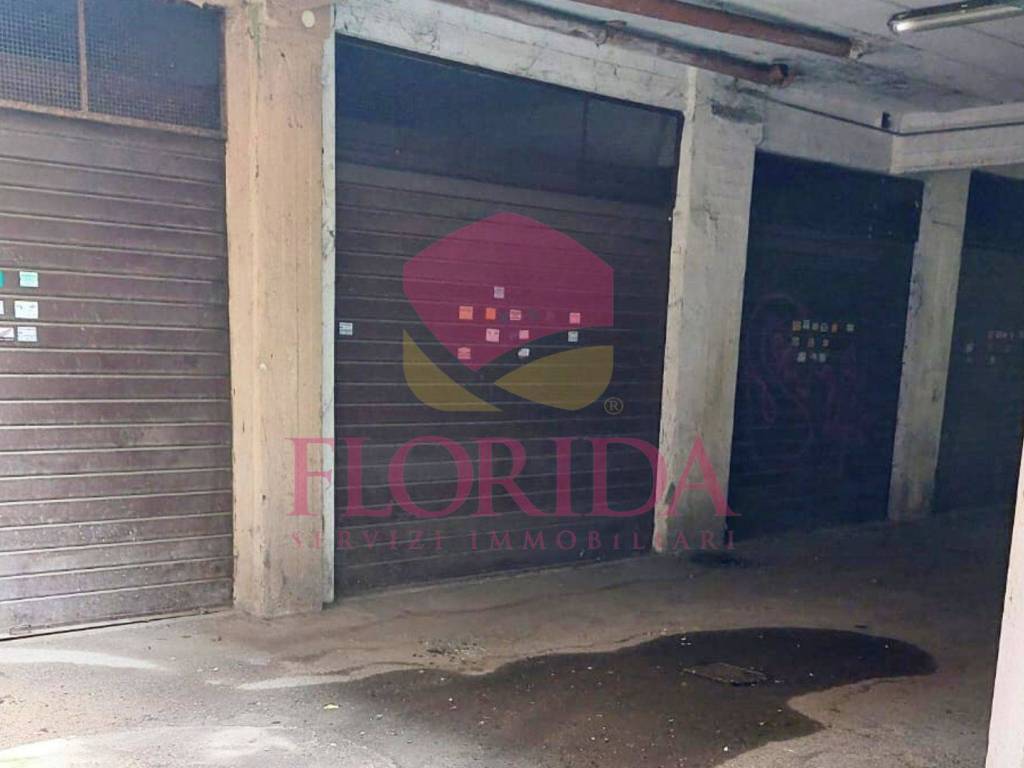 Box / garage a Pomezia in Via Olanda - Foto 3