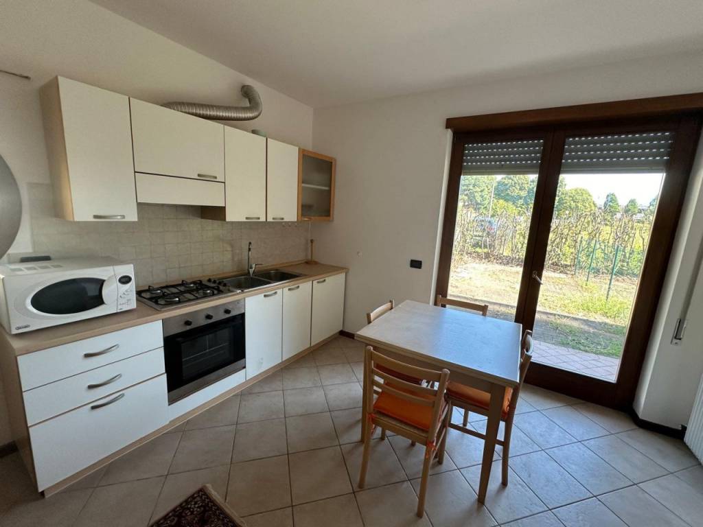 Appartamento a Schio in Via Rio Giavenale 33 - Foto 2