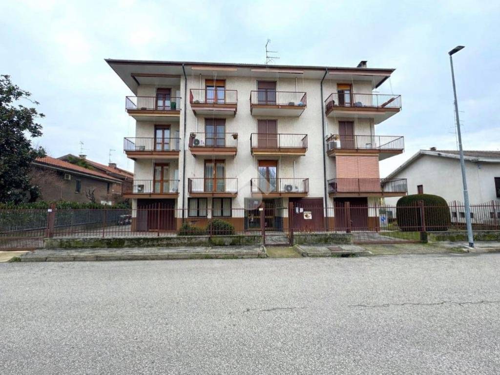 Appartamento a Novara in Via Beccaria, 18 - Foto 2