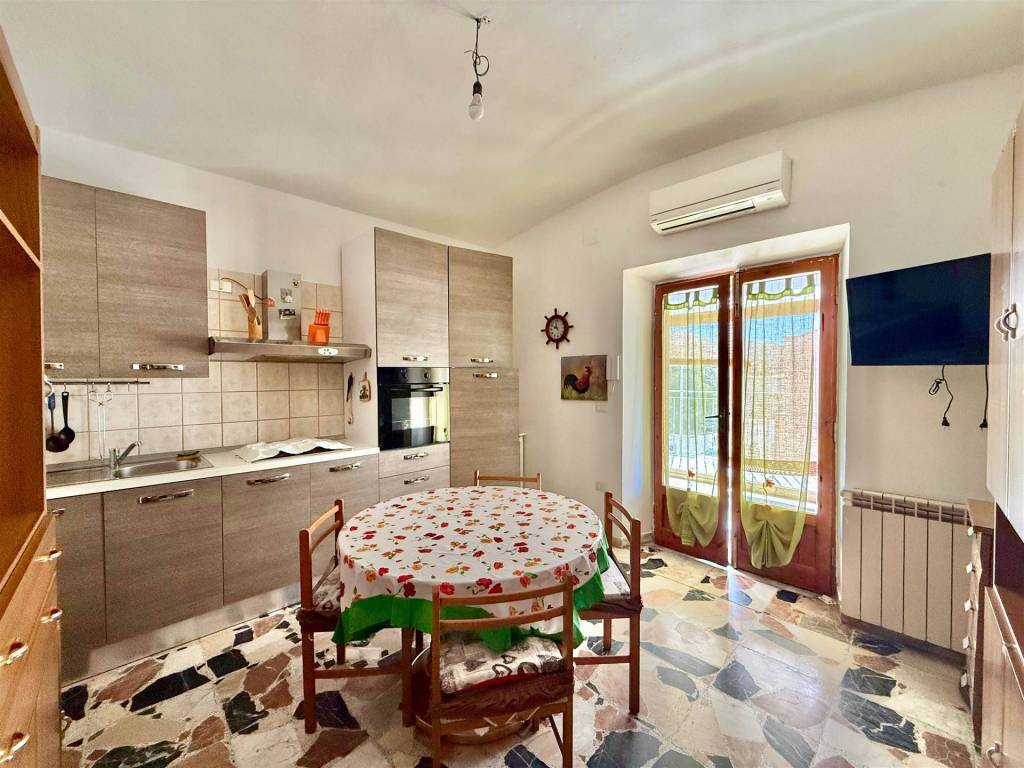 Appartamento a Carbonia in Via della Vittoria - Foto 3