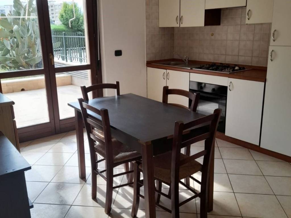 Palazzo / stabile a Rende in Via Leonardo da Vinci - Foto 2