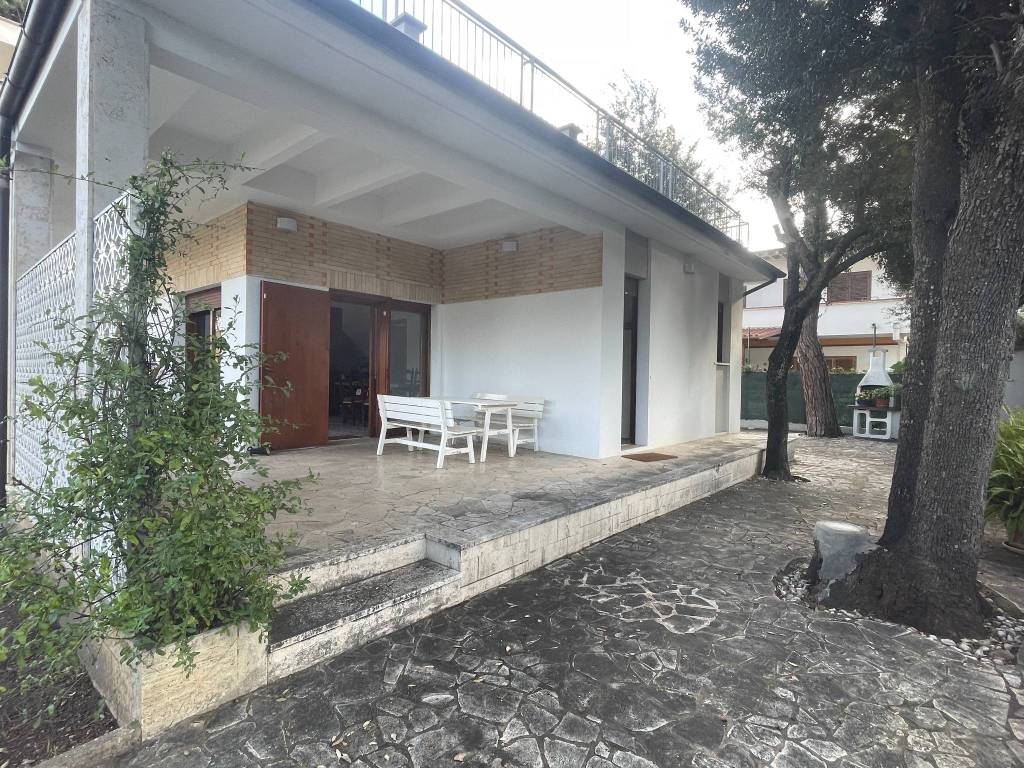 Villa a Fiumicino in Via Portorose - Foto 5