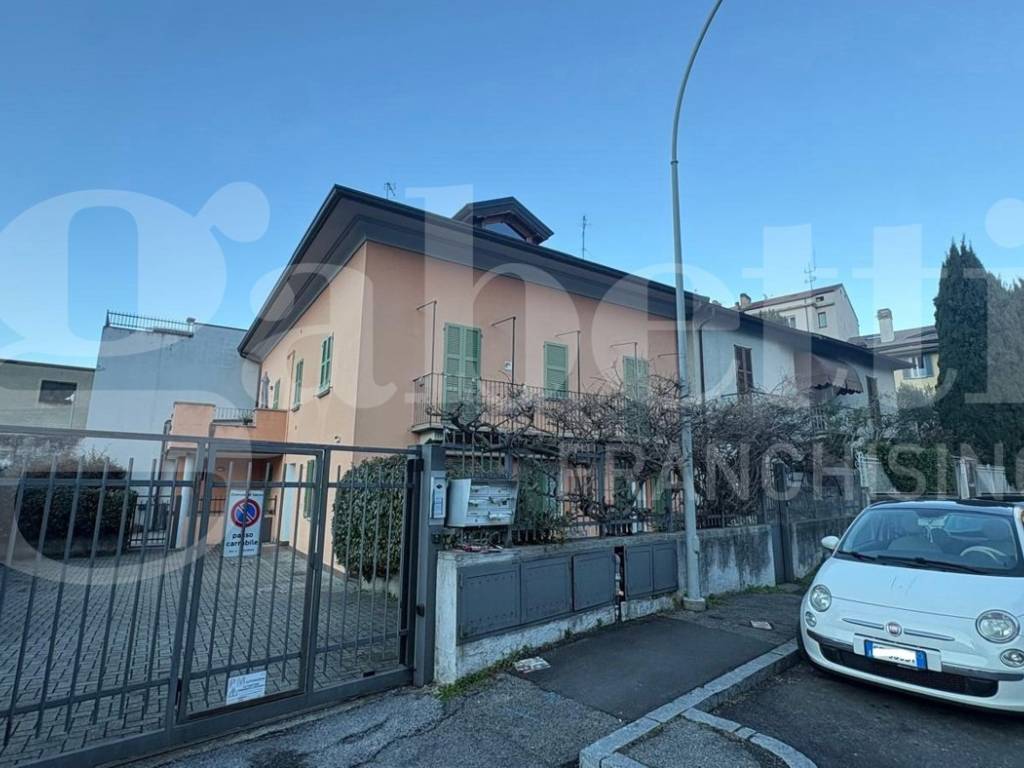 Appartamento a Lecco in via Del Barcaiolo, 8 - Foto 3