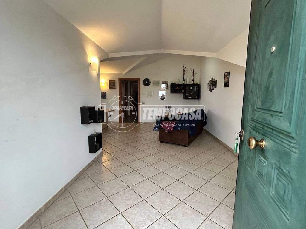 Appartamento a Montecosaro in Via la marmora 3 - Foto 2