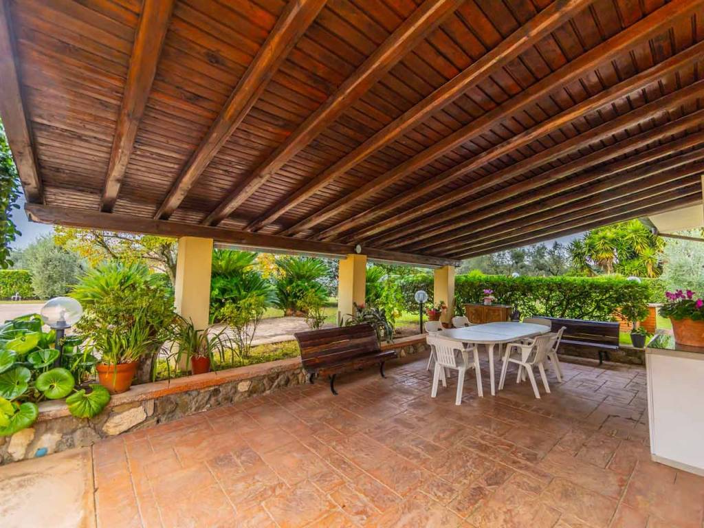 Villa a Velletri in Via Catalini - Foto 3