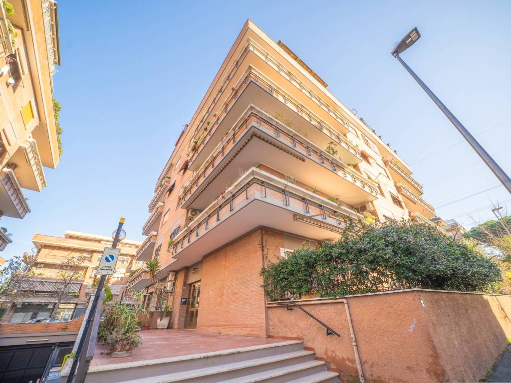 Appartamento a Guidonia montecelio in Via Monte Grappa - Foto 3