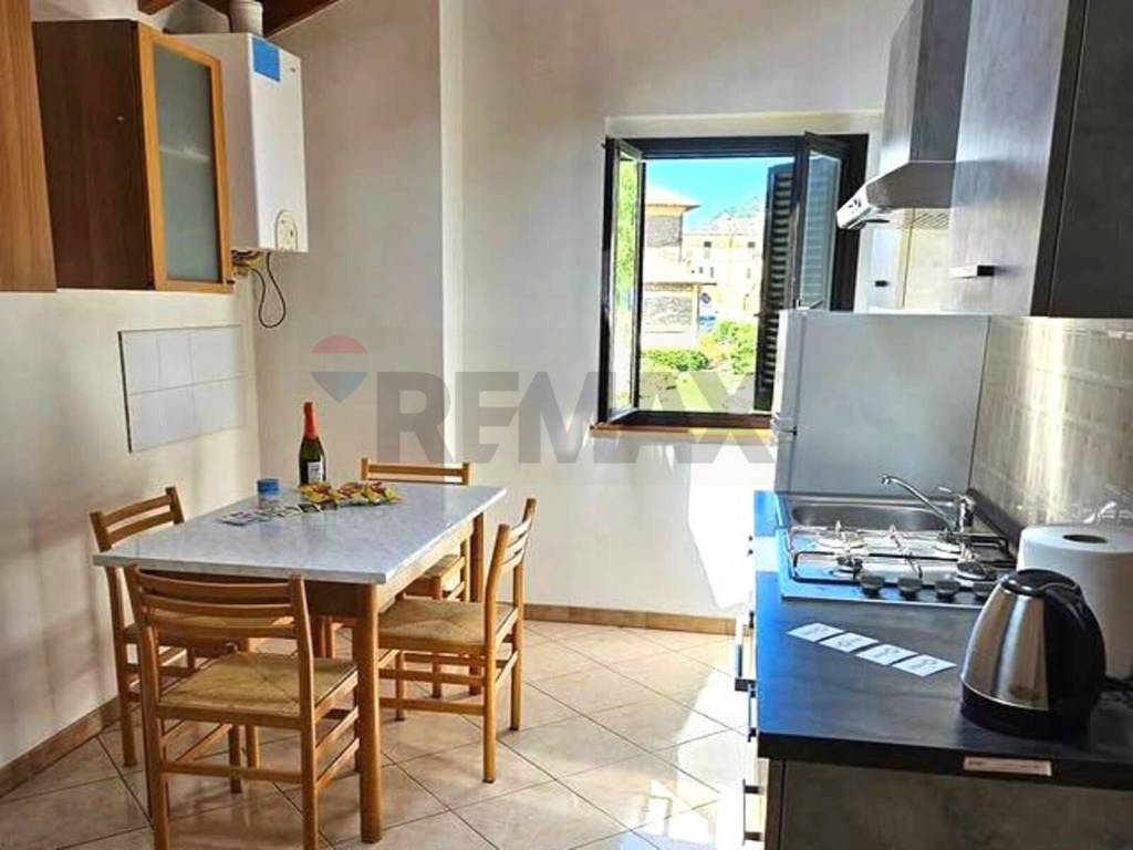 Casa indipendente a Miazzina in Via Vittorio Emanuele - Foto 2