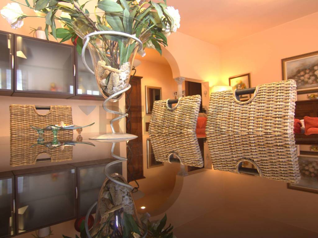 Appartamento a Varese in viale aguggiari, 249 - Foto 5