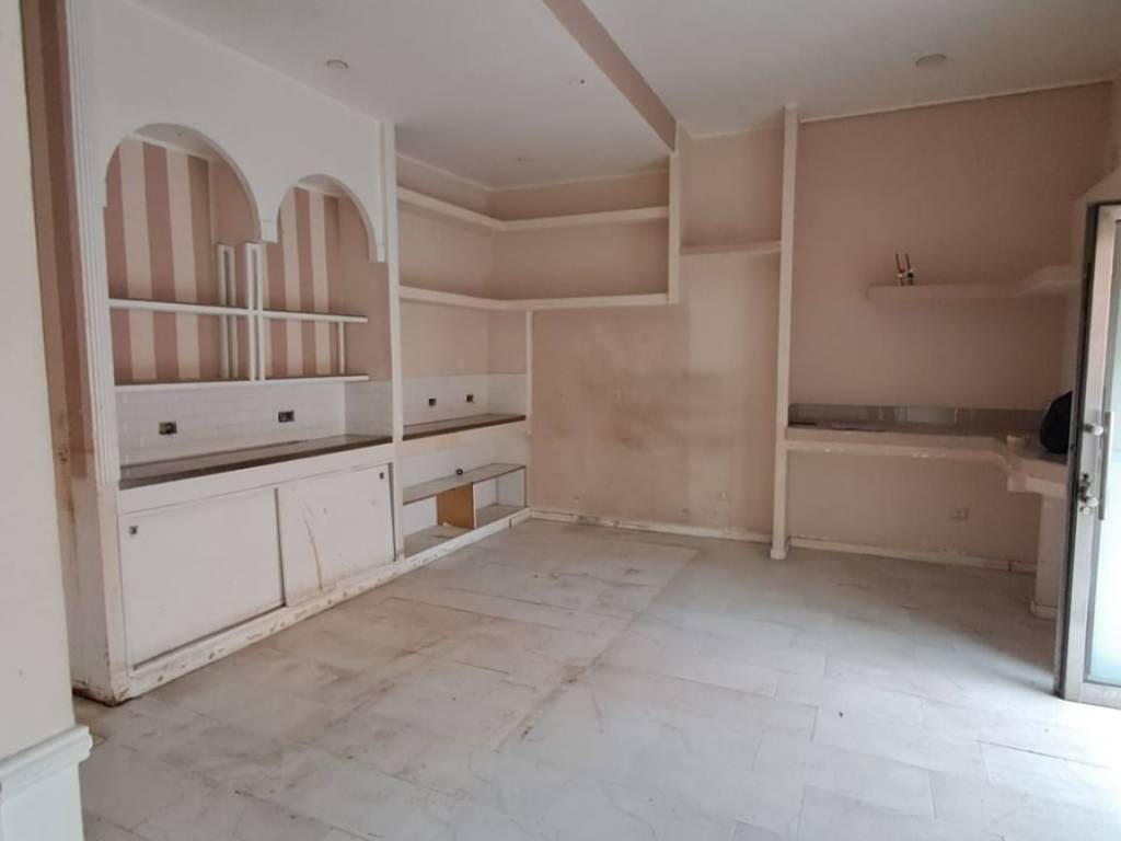 Immobile a Pozzuoli in Corso Nicola Terracciano - Foto 3