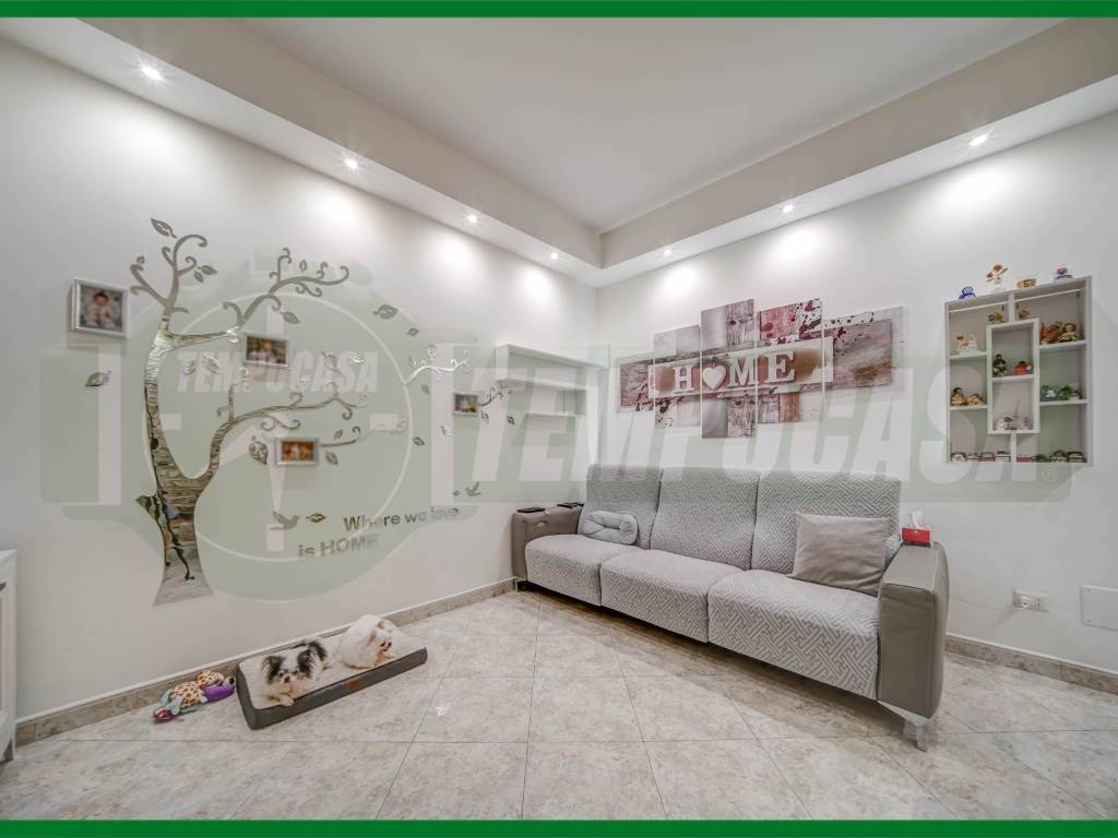 Appartamento a Gallarate in Via CAPPELLINI - Foto 2