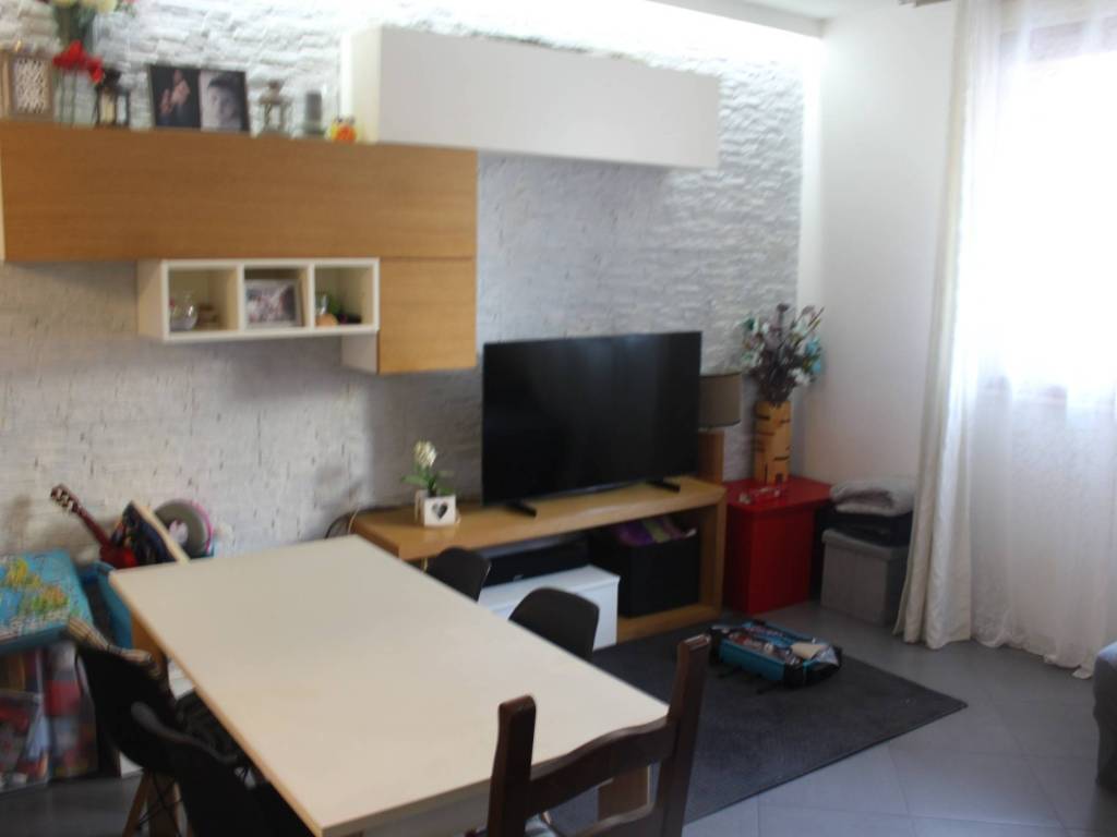 Appartamento a Poggibonsi in Via Dante Alighieri - Foto 2
