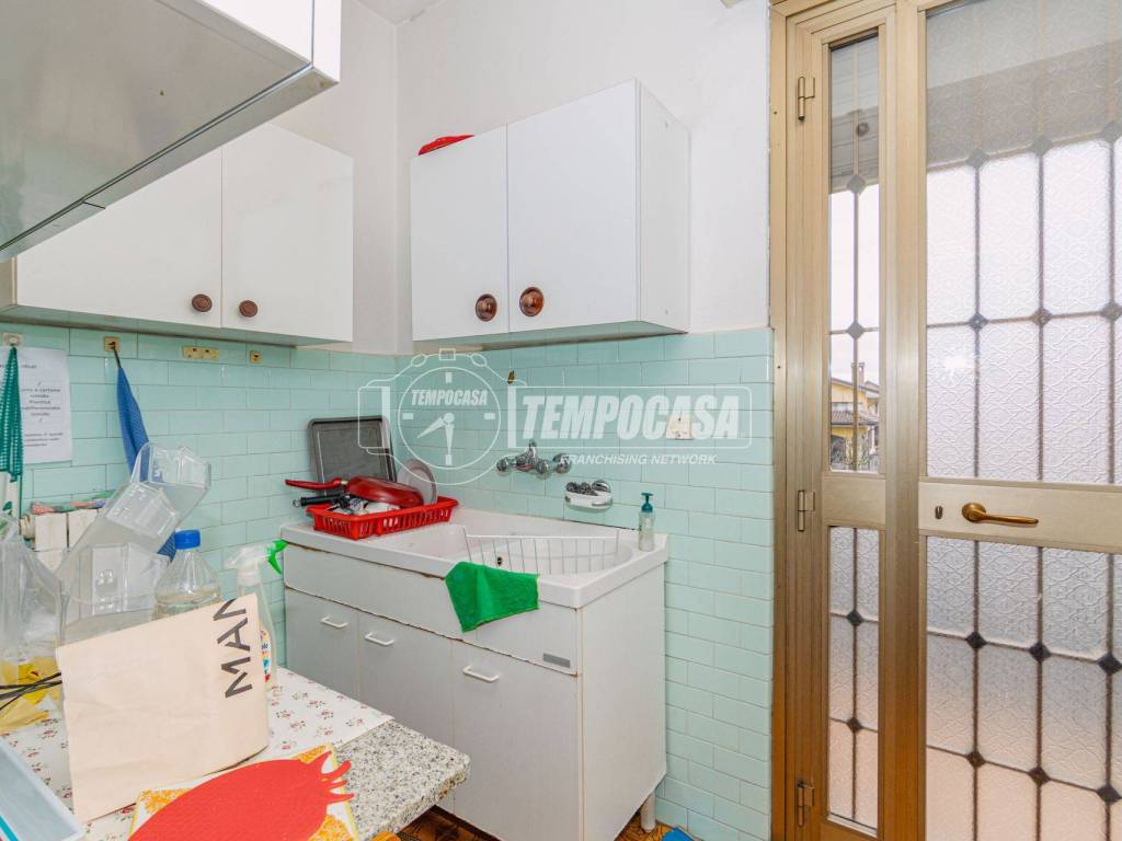 Villa a Sannazzaro de' burgondi in Via Alessandro Manzoni 14 - Foto 5