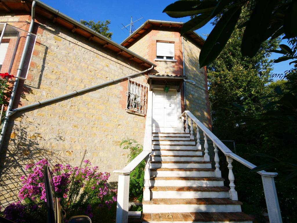 Villa a Serramazzoni in Via Serramazzoni-Prignano - Foto 4