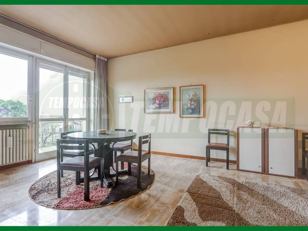 Villa a Besozzo in Via G. Rebuschini - Foto 3