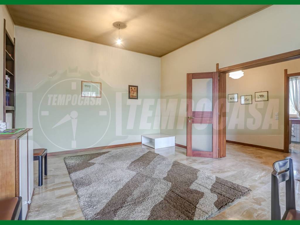 Villa a Besozzo in Via G. Rebuschini - Foto 5