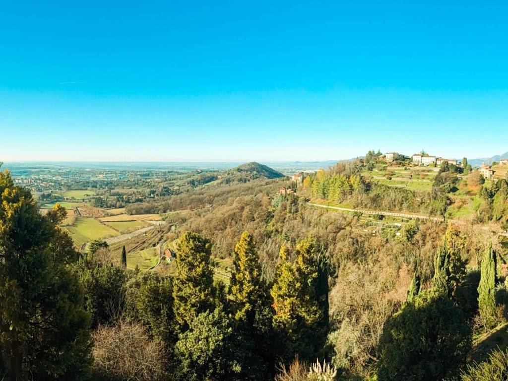 Villa a Bergamo in Via San Vigilio - Foto 3