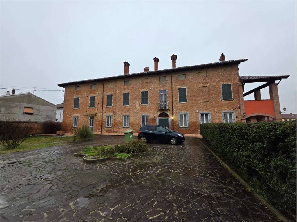 Villa a Alessandria in Via Desaix, 35 - Foto 2