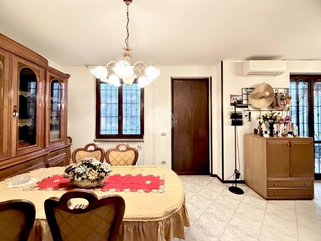Villa a Azzano mella in Via delle Brede, 1 - Foto 2