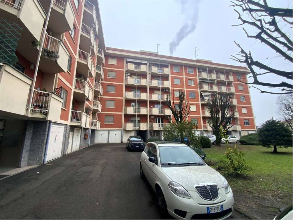 Appartamento a Novara in VIA FARA, 29 - Foto 2