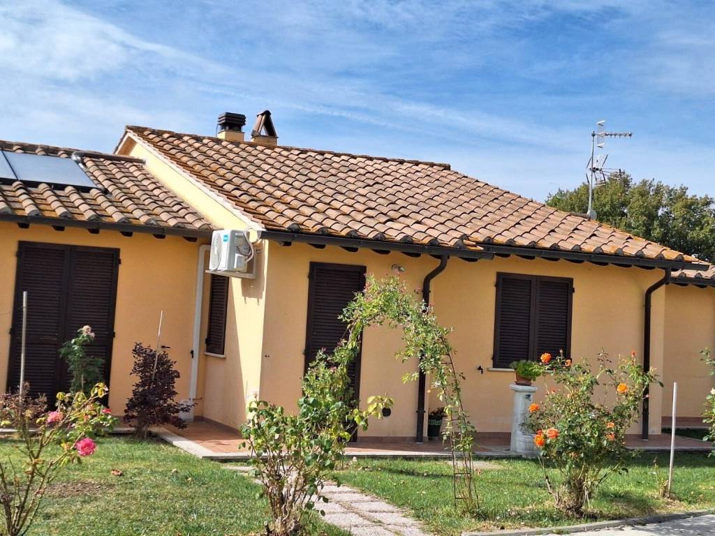 Villa a Amelia in Strada di San Cristoforo - Foto 2