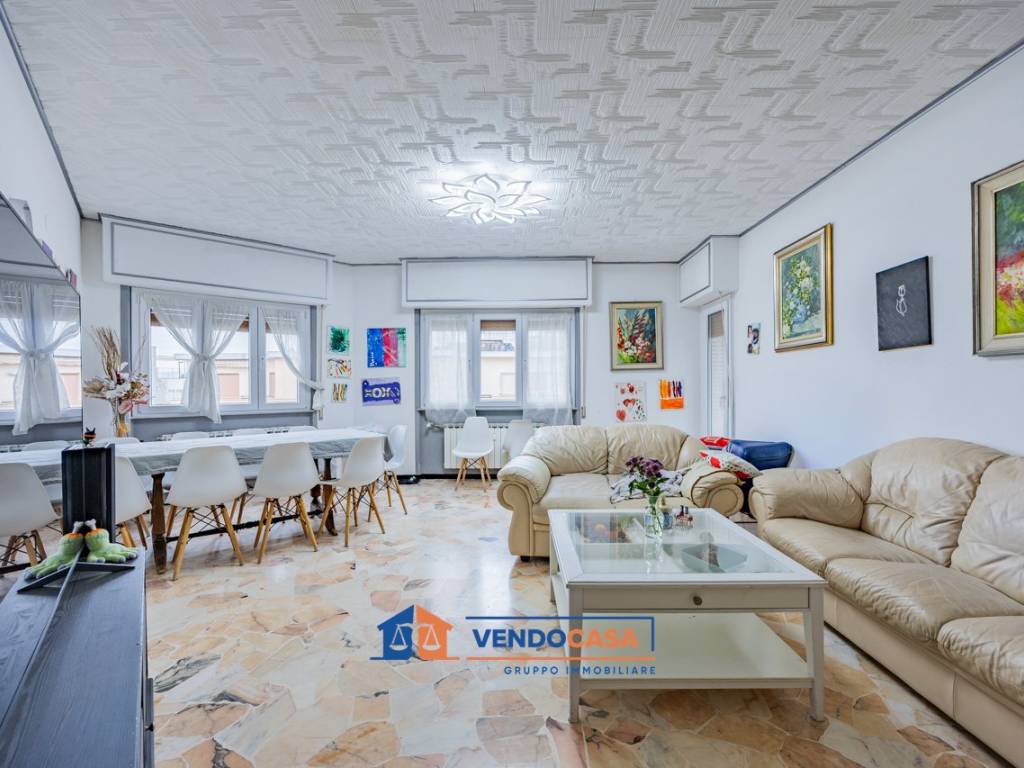 Appartamento a Albissola marina in Piazza Lombardia, 30 - Foto 2