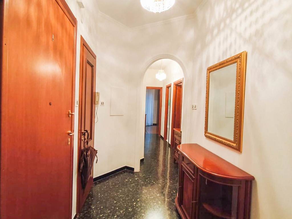 Appartamento a Genova in Via Isonzo - Foto 2