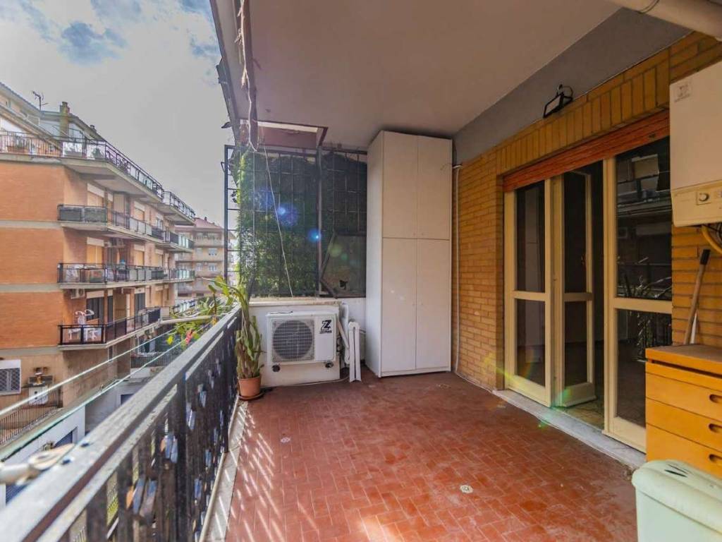 Appartamento a Pomezia in viale Italia - Foto 5