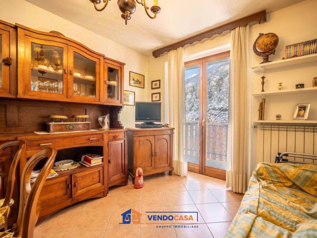 Appartamento a Limone piemonte in Via San Maurizio, 19 - Foto 2