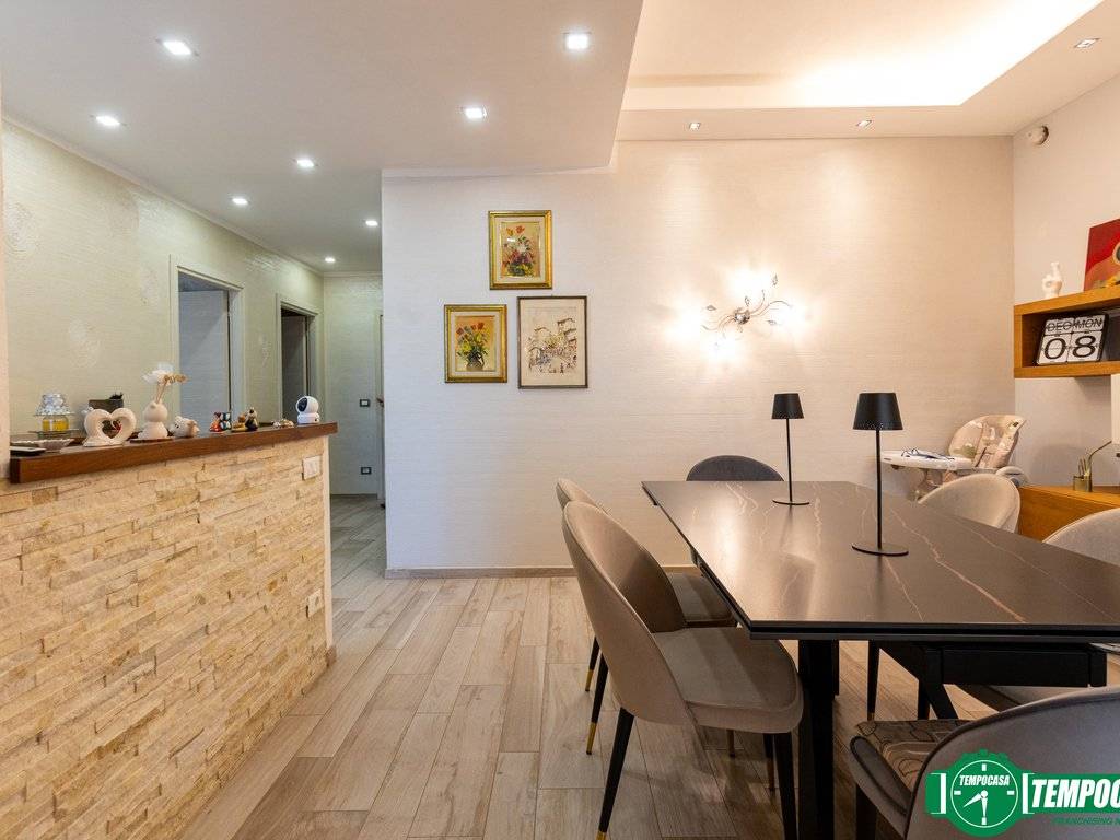 Villa a Follo in Via Giuseppe Verdi, 2 - Foto 2