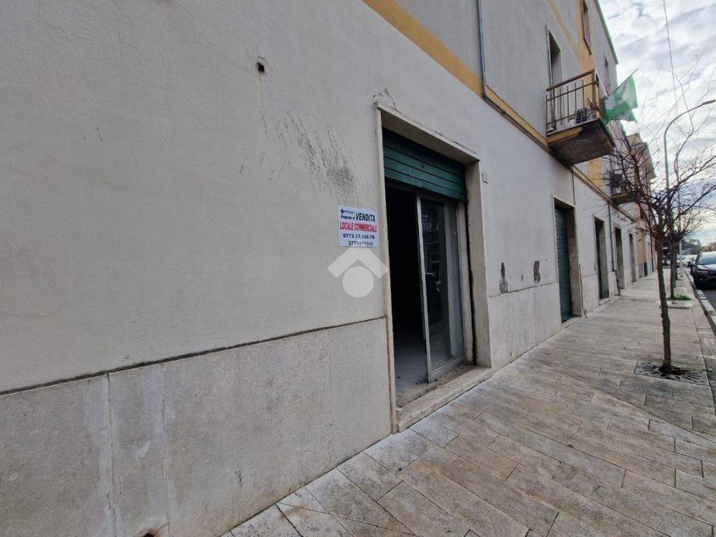 Appartamento a Pontinia in Via Napoli, 10 - Foto 2