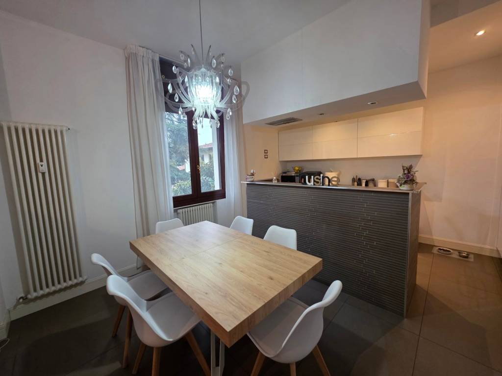 Appartamento a Casalecchio di reno in via Leoncavallo, 12 - Foto 4