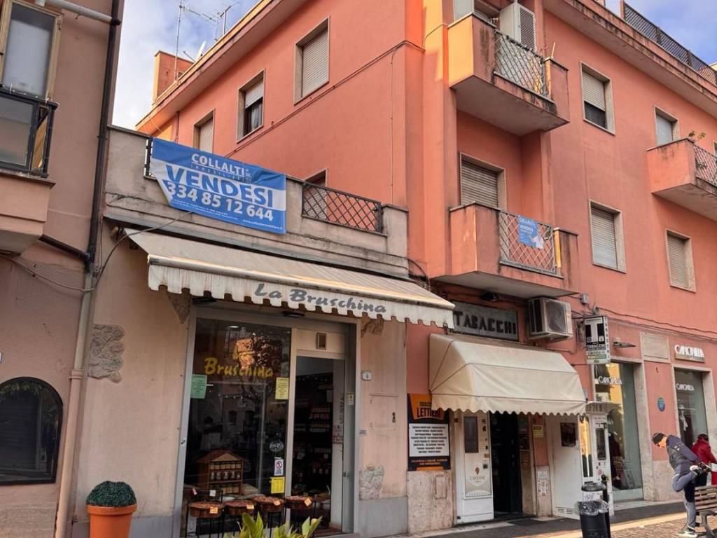 Appartamento a Nettuno in Largo Luigi Trafelli, 13 - Foto 3