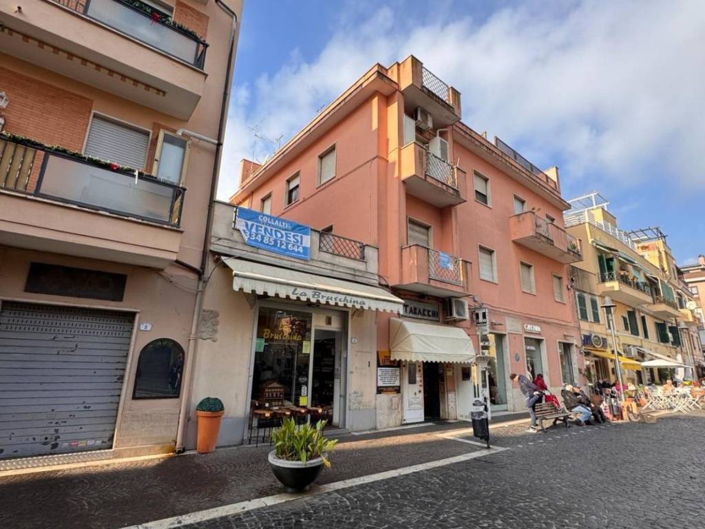 Appartamento a Nettuno in Largo Luigi Trafelli, 13 - Foto 4