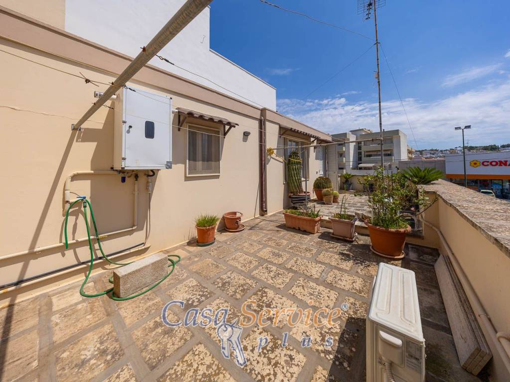Casa indipendente a Parabita in Via Provinciale Matino - Foto 5