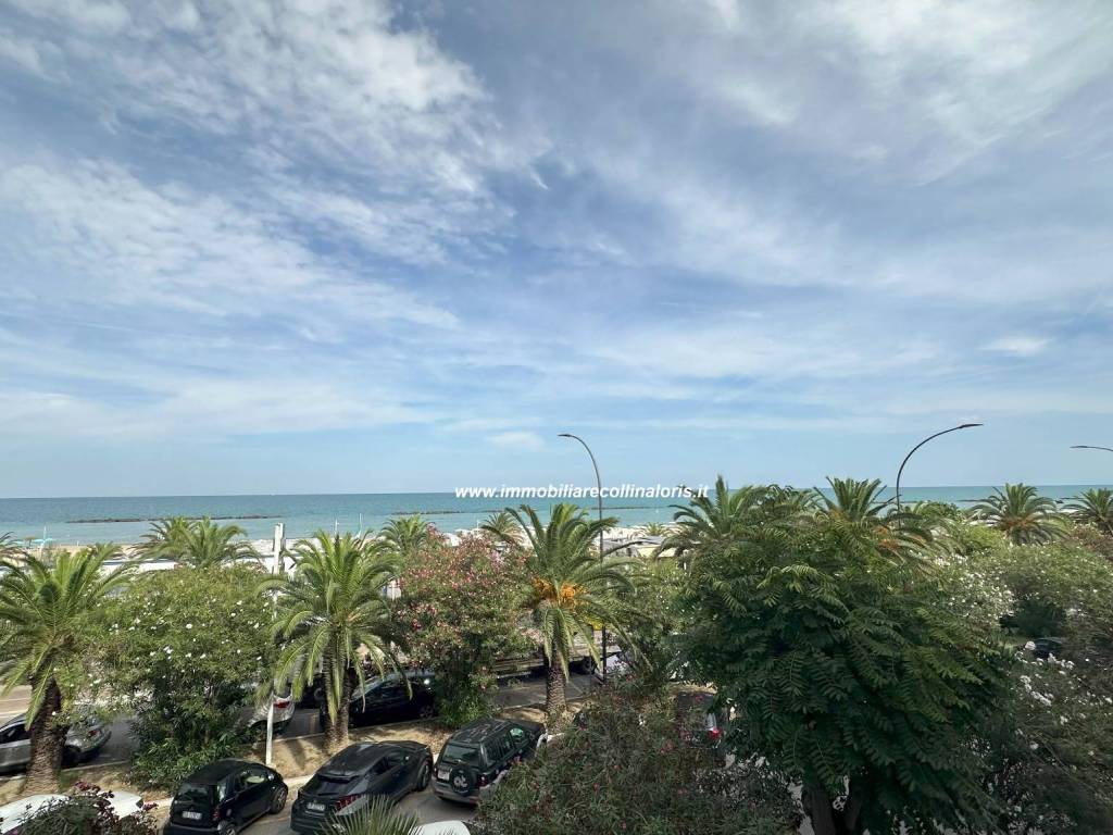 Appartamento a San benedetto del tronto in Viale Guglielmo Marconi - Foto 2