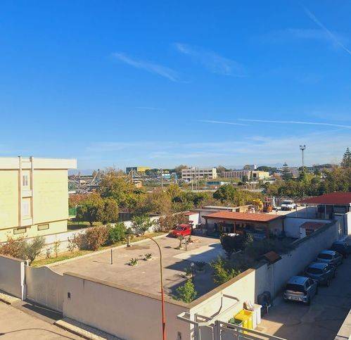 Palazzo / stabile a Giugliano in campania in Via Circumvallazione Esterna Località Ponte Riccio - Foto 3