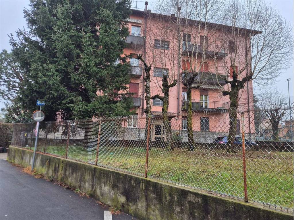 Appartamento a Lurate caccivio in Via Plinio - Foto 2