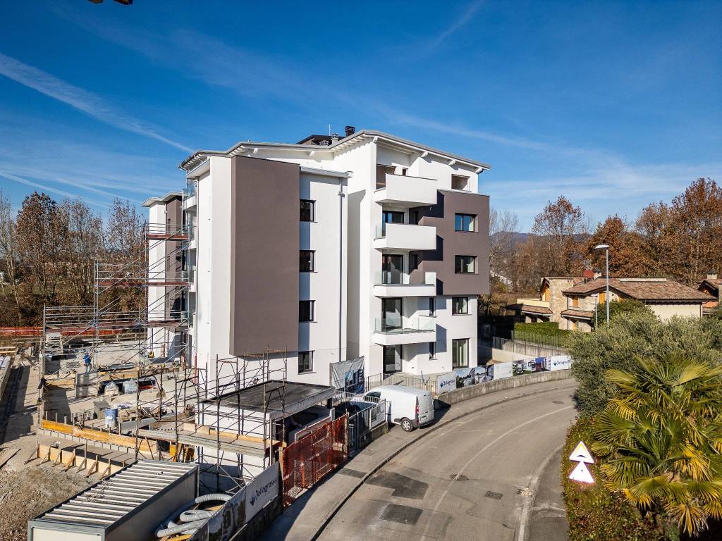 Appartamento a Seriate in Via Giacomo Leopardi, 15 - Foto 2