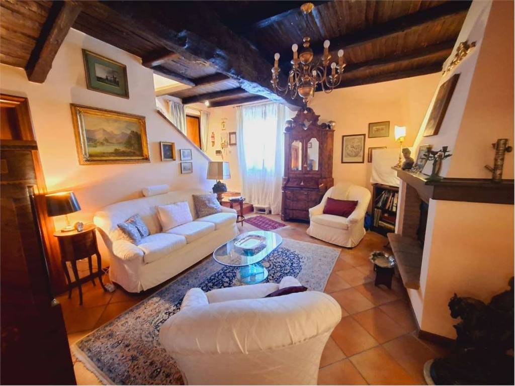 Appartamento a Spoleto in Località Sant'Anastasio - Foto 2