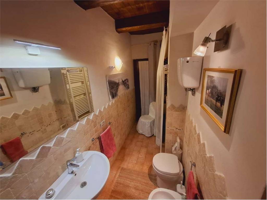 Appartamento a Spoleto in Località Sant'Anastasio - Foto 4